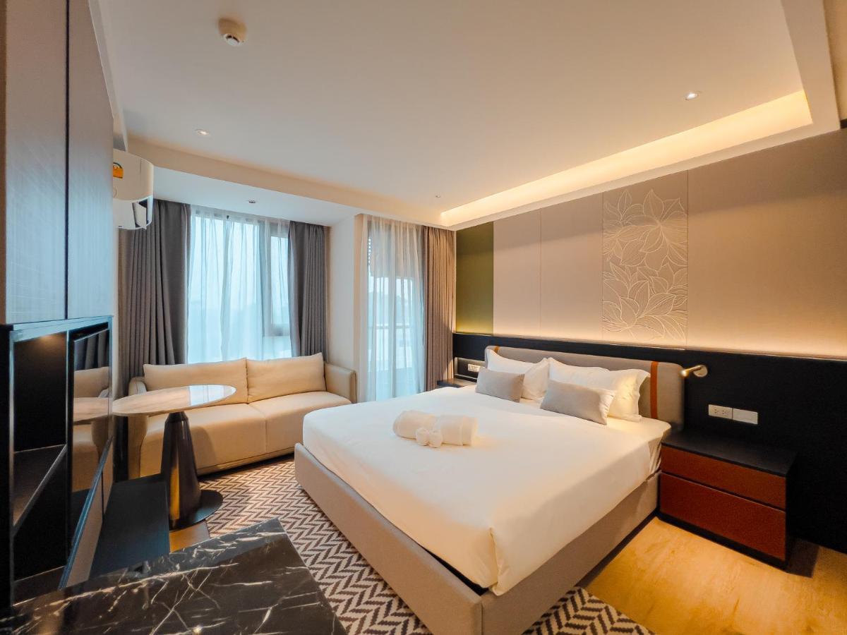 ホテル Cha Chiangmai Luxury チエンマイ エクステリア 写真