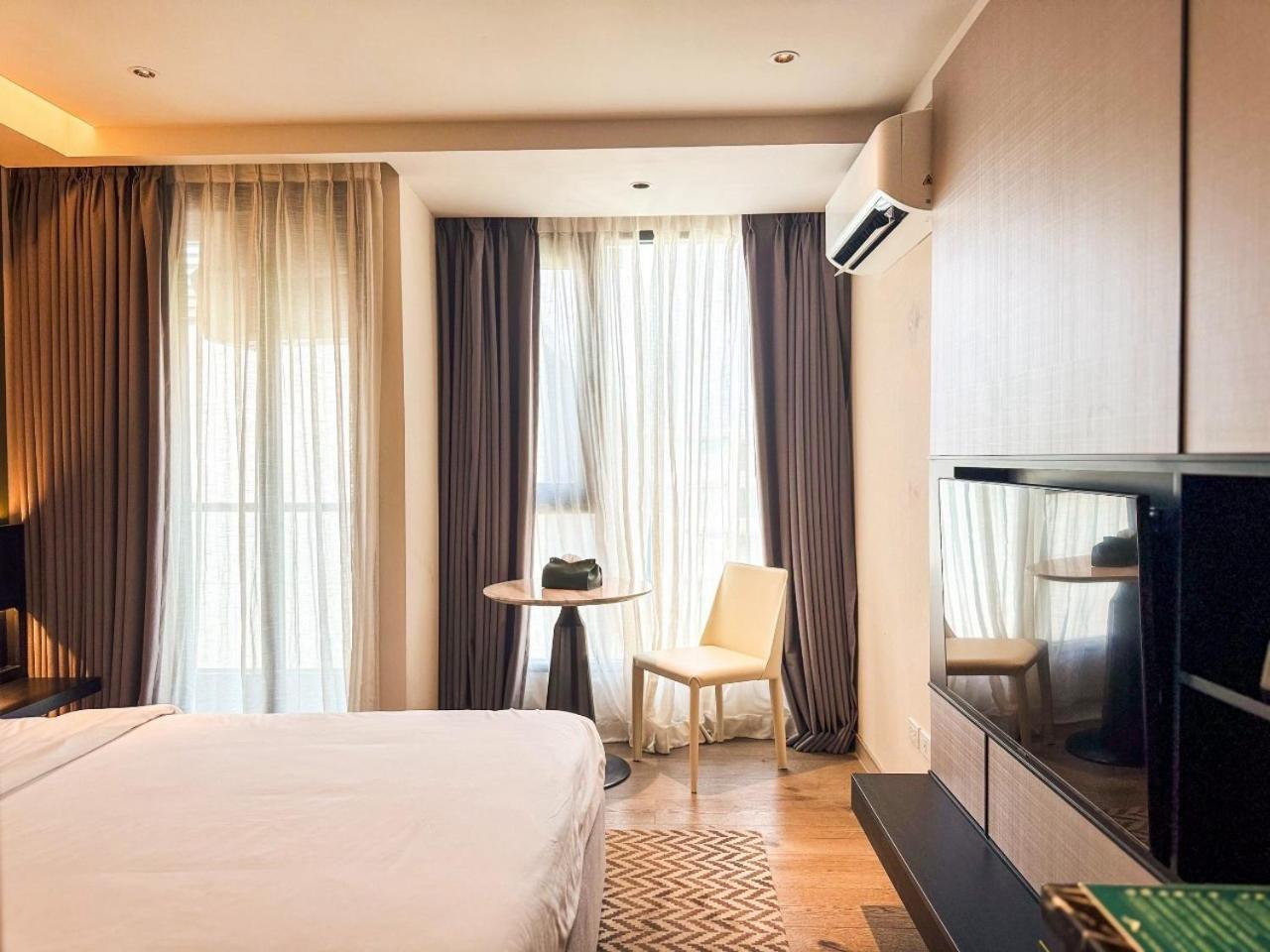 ホテル Cha Chiangmai Luxury チエンマイ エクステリア 写真